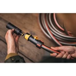 Fiskars Tuinspuit -Perfecte Tuin tuinspuit fiskars 1621325070 4 600